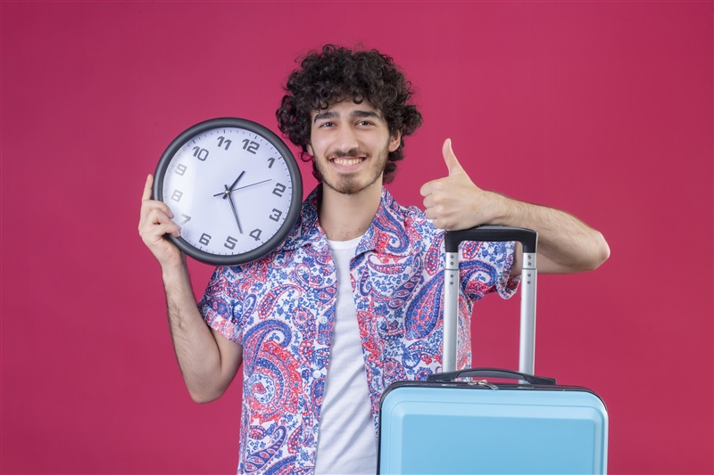 Care este diferenta dintre Early Booking si Last Minute