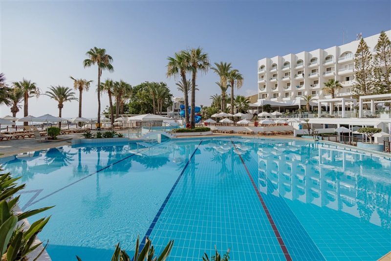 Golden Coast Beach Hotel  Protaras