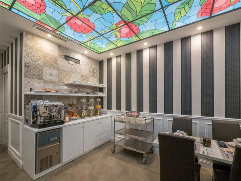 Bramble Luxury Suites  Trevi