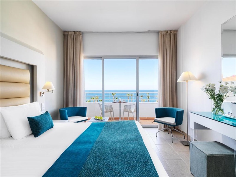 SENTIDO CYPRIA BAY  Statiunea Paphos