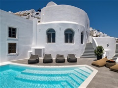 Eteoro Suites  Santorini
