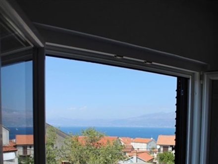 Marija - Free Parking - A Marija, Brac