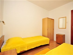 APARTMENTS DAMIR