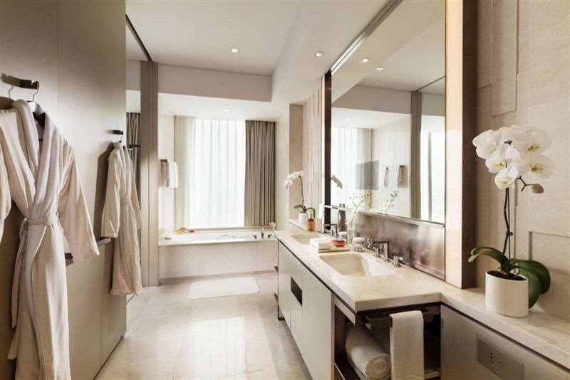 Deluxe Double Room - 2 beds, Executive Room with access to the executive lounge - 1 king bed, Executive Suite with king bed - Access to the executive lounge, Deluxe Room with king bed, Junior Double Suite with access to the executive lounge - King bed, Premium Room with king bed, Premium Double Room - 2 beds, Grand Premium King Room - Executive Lounge Access, Executive Twin Room - Executive Lounge Access, Premium Room with king bed and city views