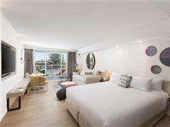 Deluxe King Studio with Balcony