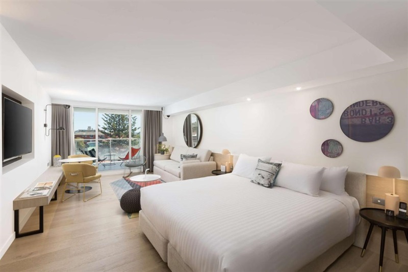 Deluxe King Studio with Balcony