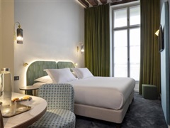 Family Room, Deluxe Double Room with City View - 1 or 2 Beds
