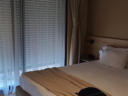 Eter Hotel, Golem