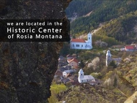 Casa Petri Rosia Montana, Vartop