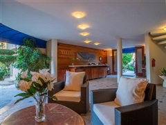Velero Beach Resort